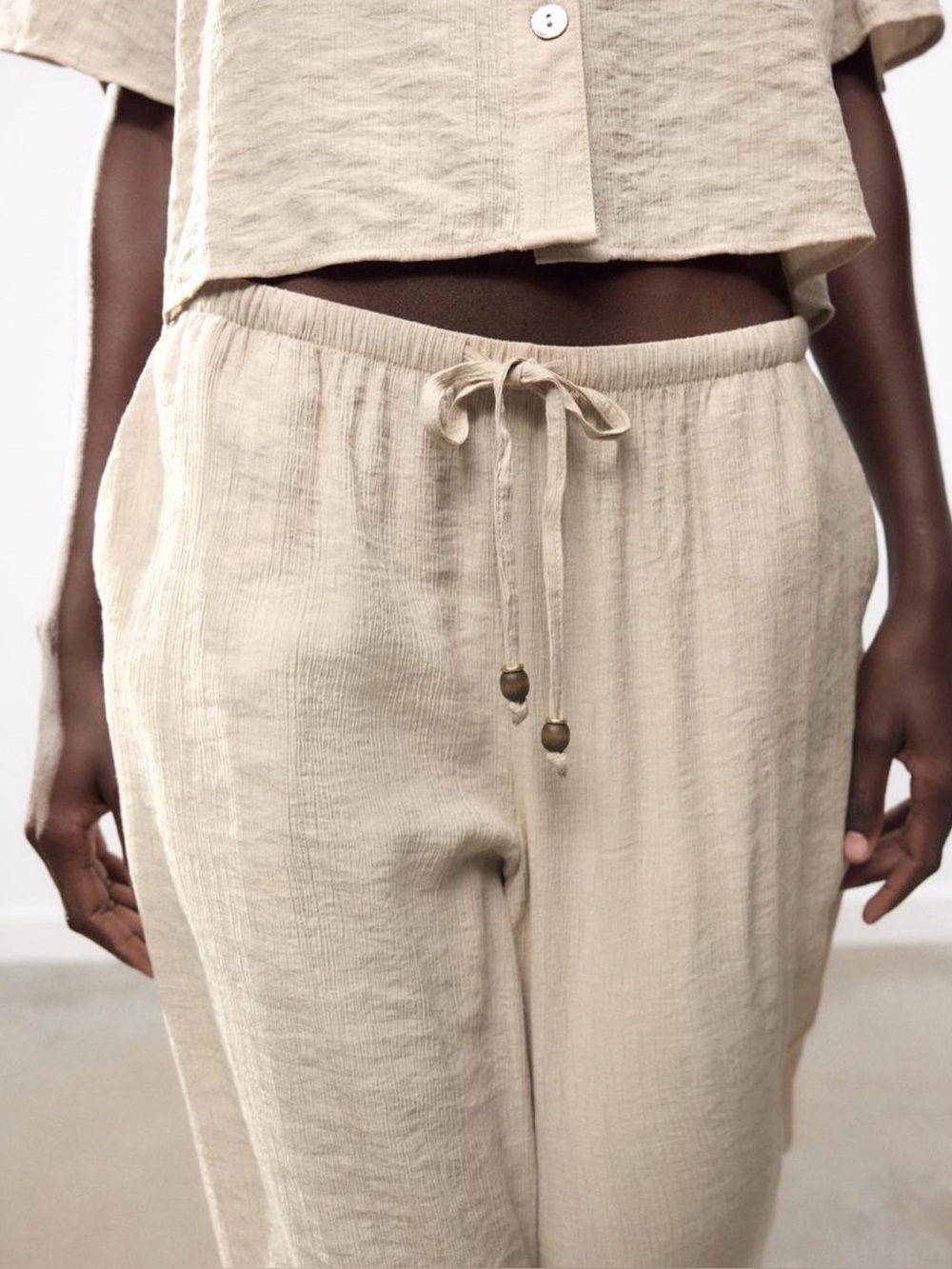 Zara Linen-Blend Pants Set (Top & Bottoms) - Picture 5 of 15